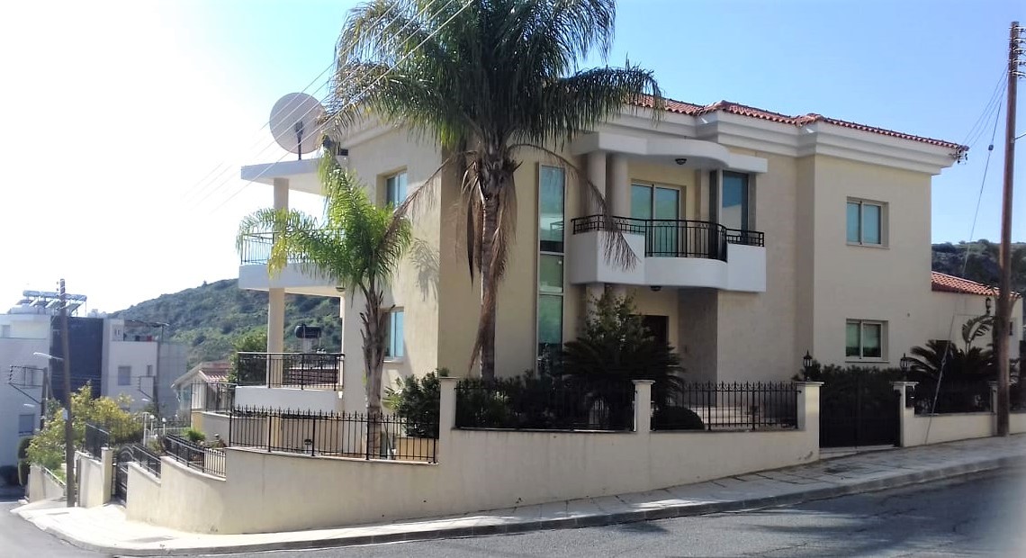 For Sale: House (Detached) in Germasoyia, Limassol  | Key Realtor Cyprus
