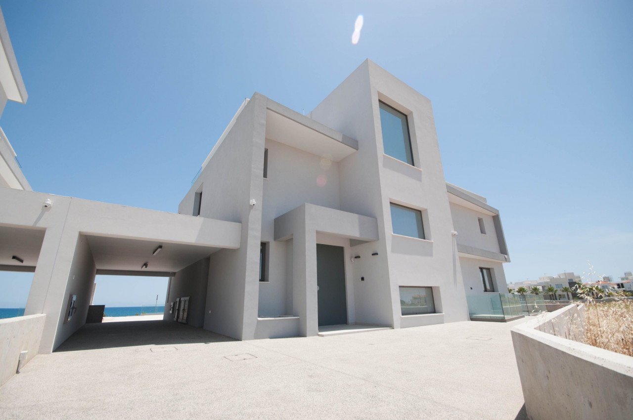 For Sale: House (Detached) in Pervolia, Larnaca  | Key Realtor Cyprus