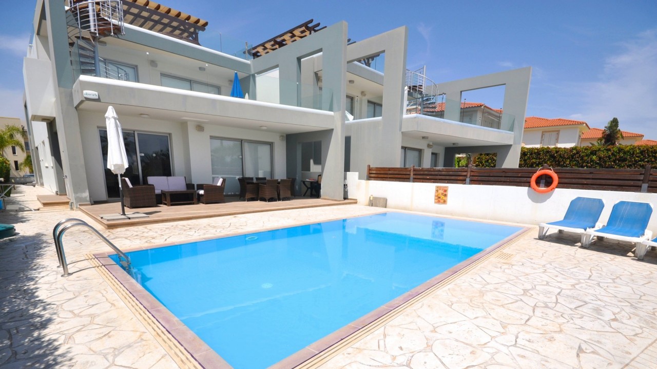 For Sale: Apartment (Flat) in Pervolia, Larnaca  | Key Realtor Cyprus