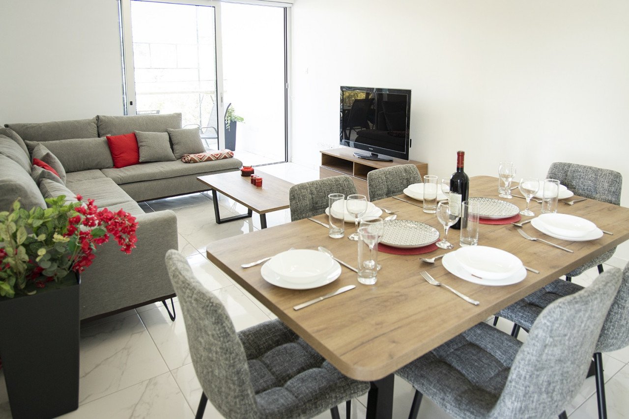 For Sale: Apartment (Flat) in Larnaca Centre, Larnaca  | Key Realtor Cyprus