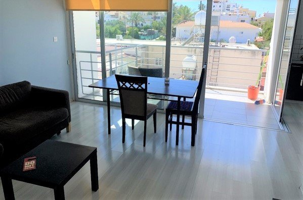 For Sale: Apartment (Penthouse) in Pallouriotissa, Nicosia for Rent | Key Realtor Cyprus