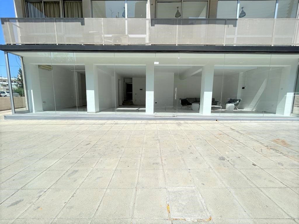 Property for Rent: Commercial (Shop) in Acropoli, Nicosia for Rent | Key Realtor Cyprus