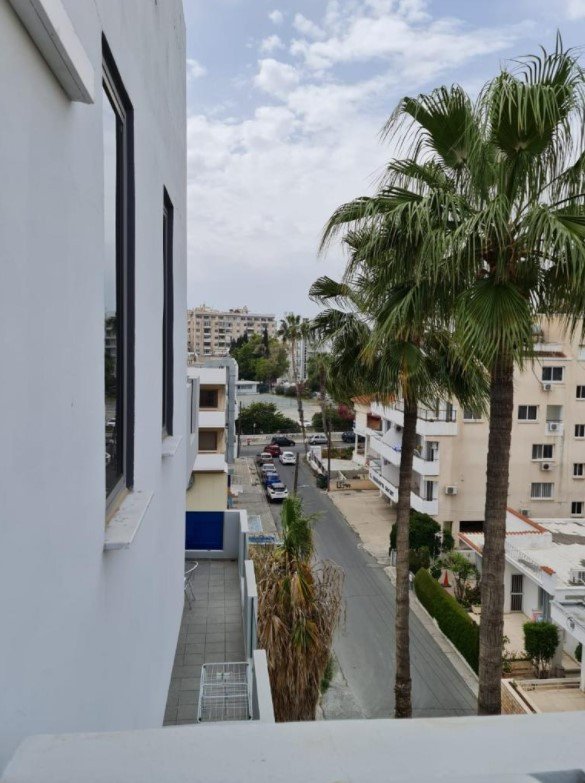 Property for Rent: Apartment (Flat) in Larnaca Centre, Larnaca for Rent | Key Realtor Cyprus