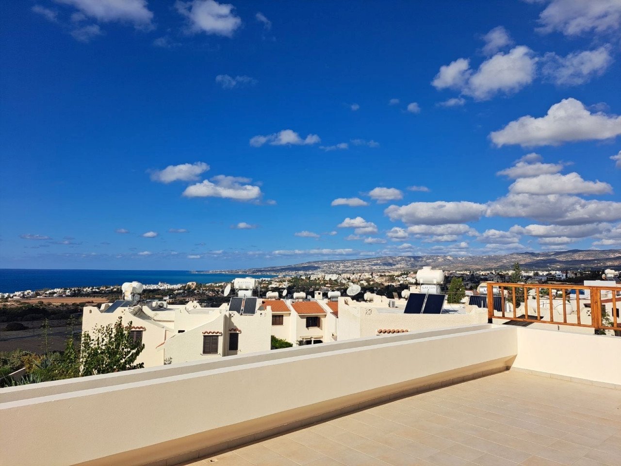 Property for Rent: Apartment (Penthouse) in Chlorakas, Paphos for Rent | Key Realtor Cyprus