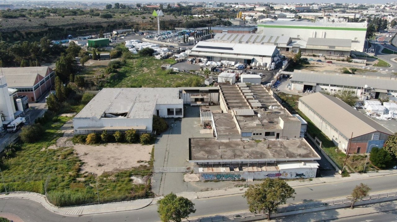 Property for Sale: Commercial (Warehouse/Factory) in Latsia, Nicosia  | Key Realtor Cyprus