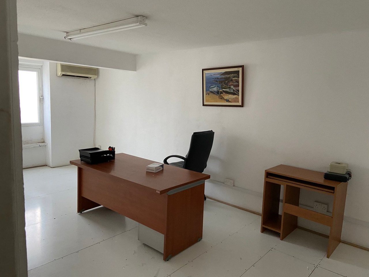 Property for Rent: Commercial (Shop) in Molos Area, Limassol for Rent | Key Realtor Cyprus