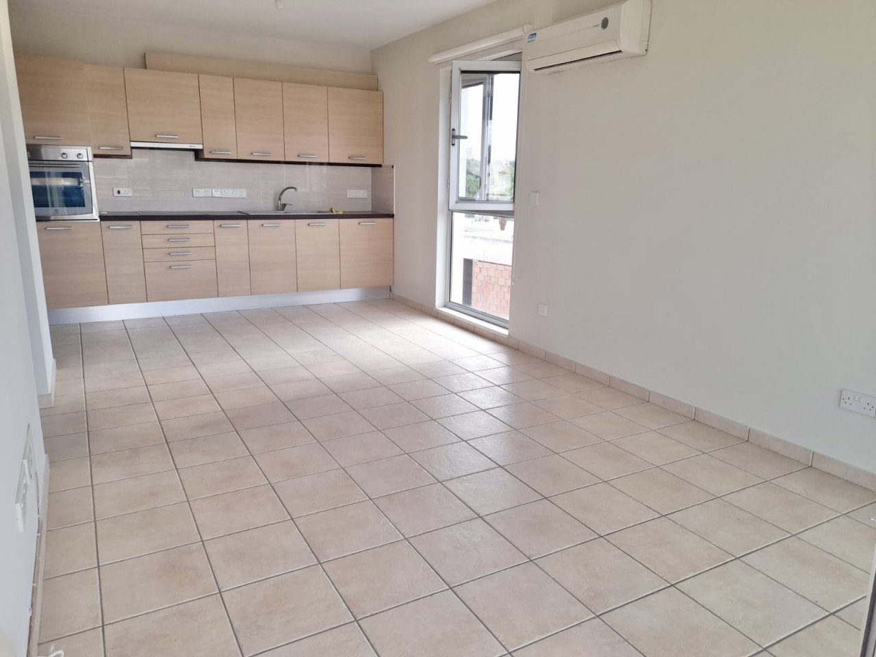 Property for Rent: Apartment (Penthouse) in Pallouriotissa, Nicosia for Rent | Key Realtor Cyprus