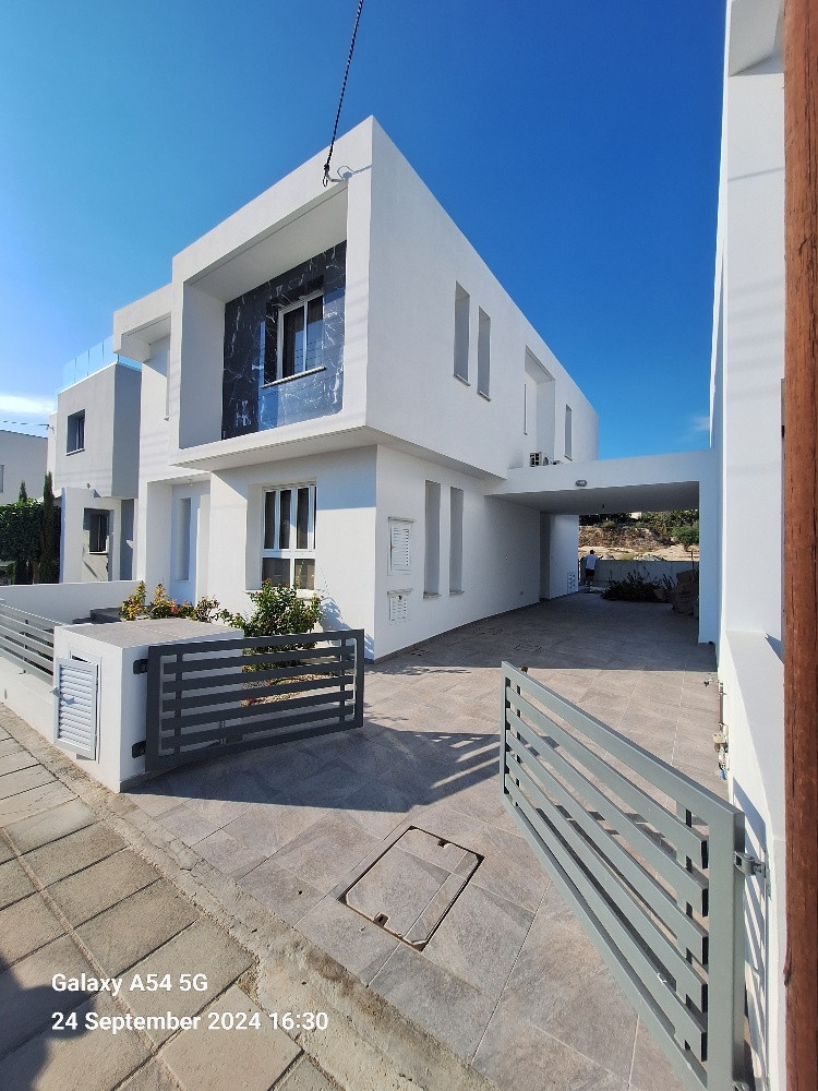 Property for Sale: House (Detached) in Livadia, Larnaca  | Key Realtor Cyprus