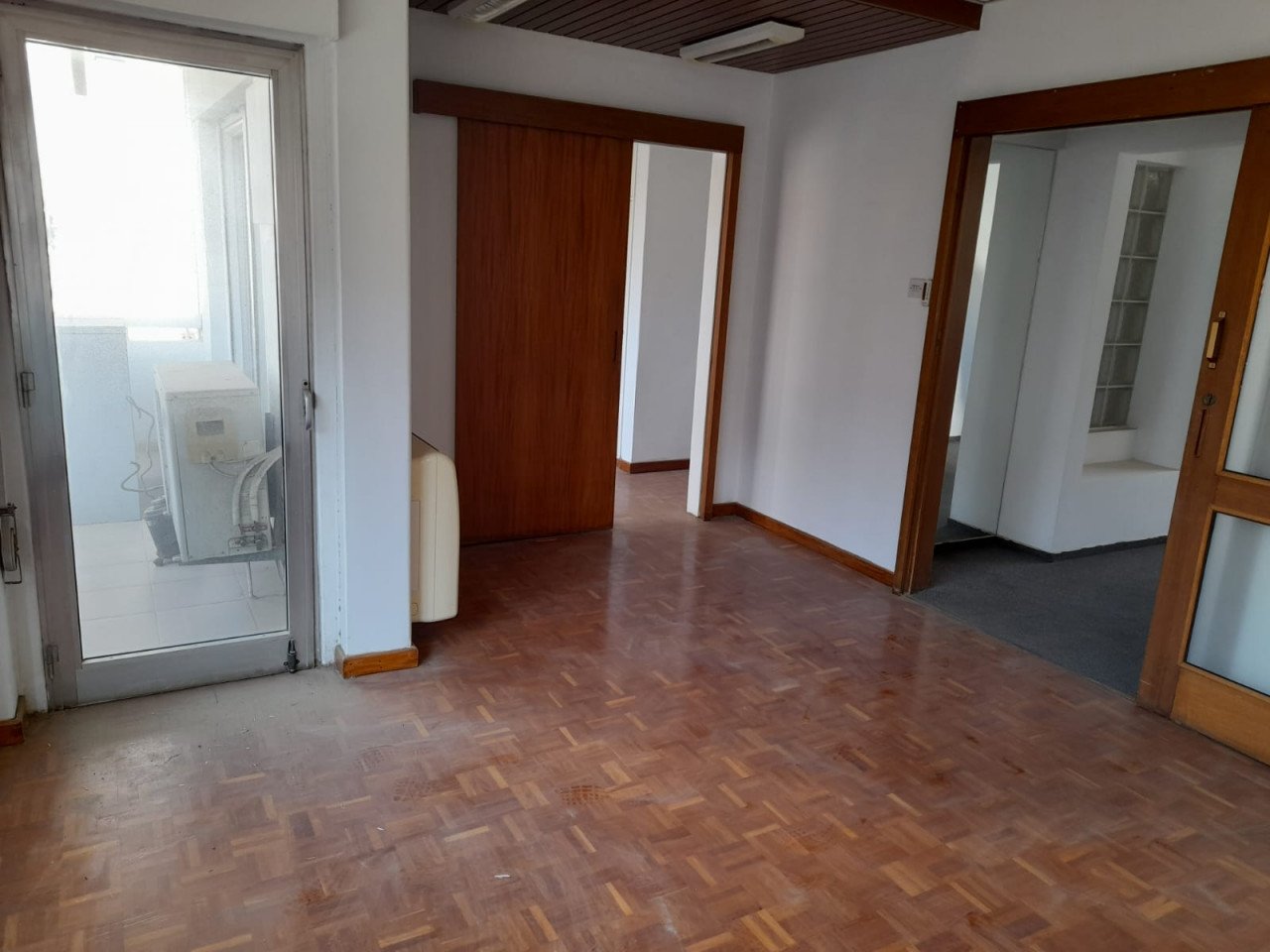 Property for Rent: Commercial (Office) in City Center, Nicosia for Rent | Key Realtor Cyprus