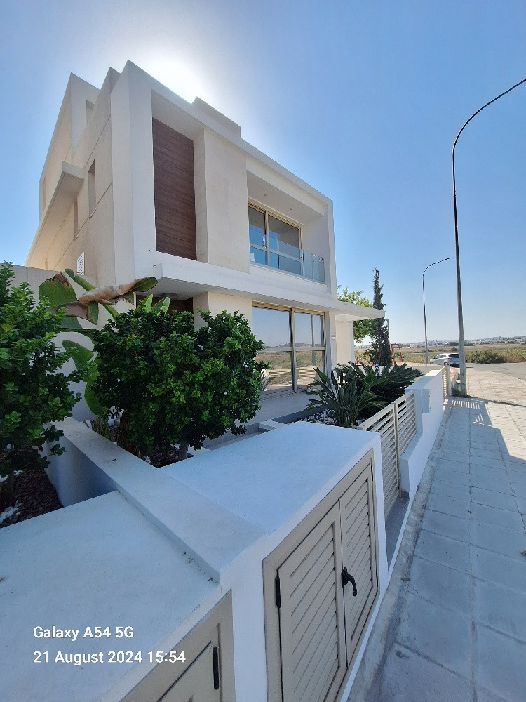 Property for Sale: House (Detached) in Dekeleia, Larnaca  | Key Realtor Cyprus