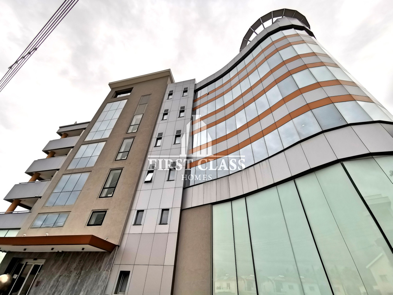 Property for Rent: Commercial (Building) in Polemidia (Kato), Limassol for Rent | Key Realtor Cyprus