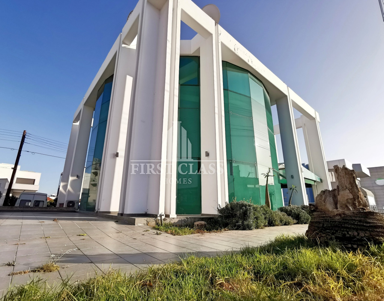 Property for Rent: Commercial (Building) in Linopetra, Limassol for Rent | Key Realtor Cyprus